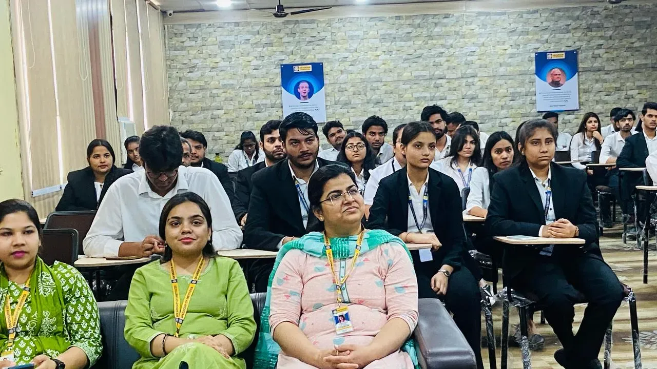 Guest Lecture - Photo 6