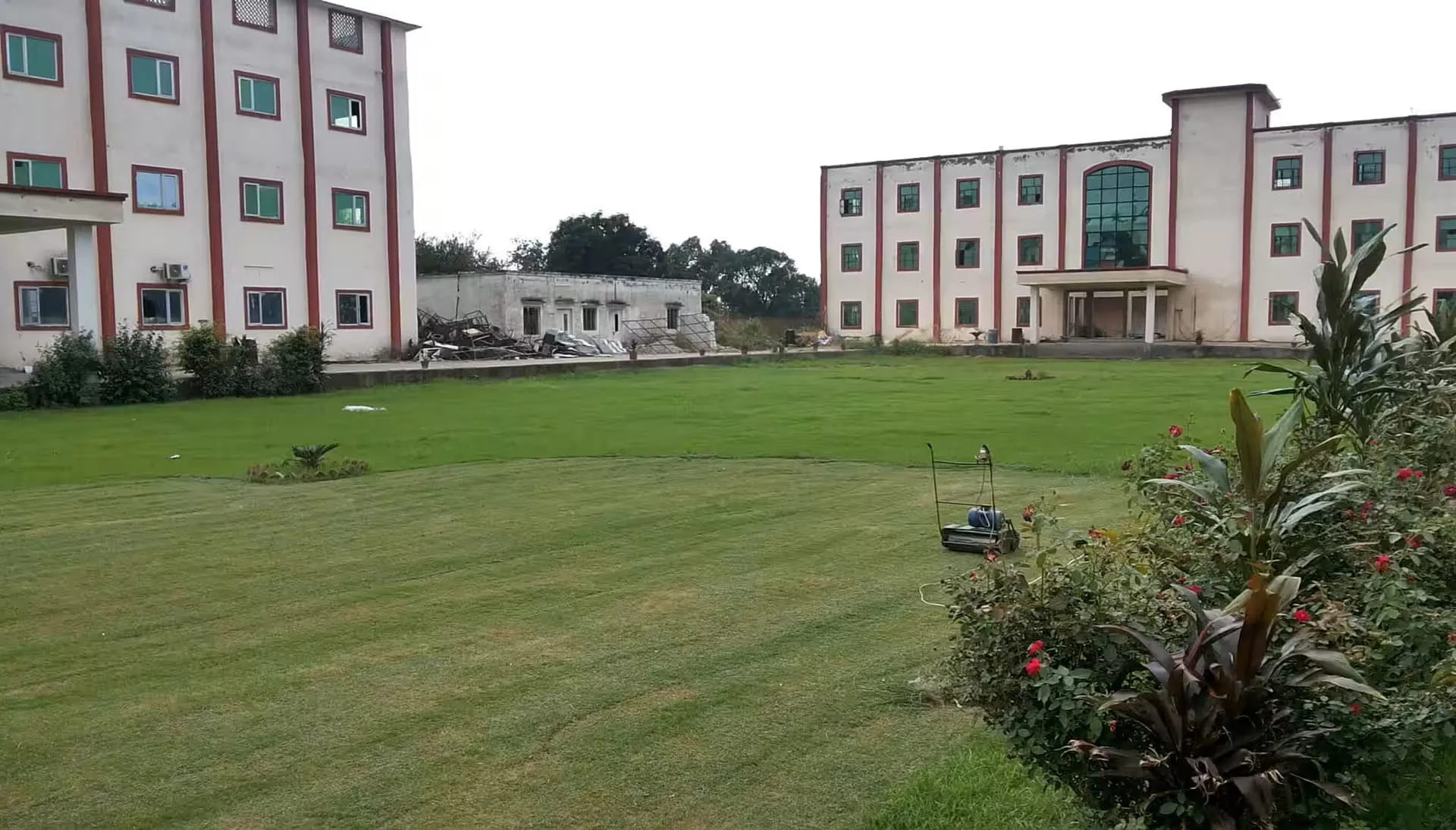 Adhunik College of Engineering