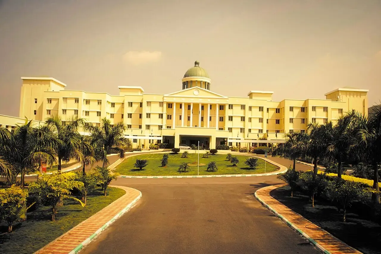 Ajeenkya D Y Patil University