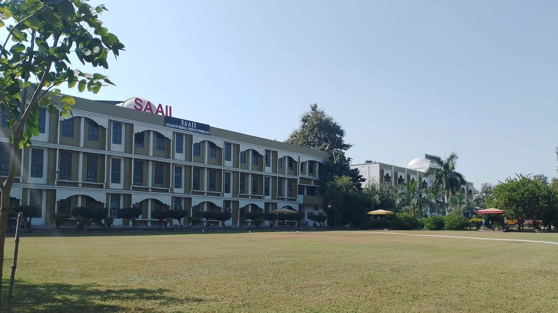 Saaii College of Medical Science and Technology