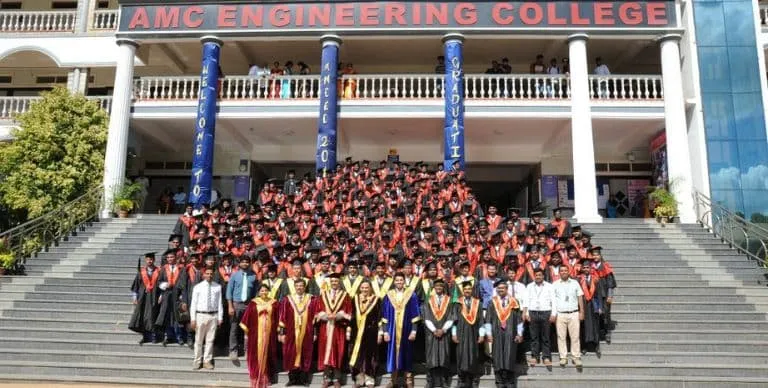 Campus - Photo 2
