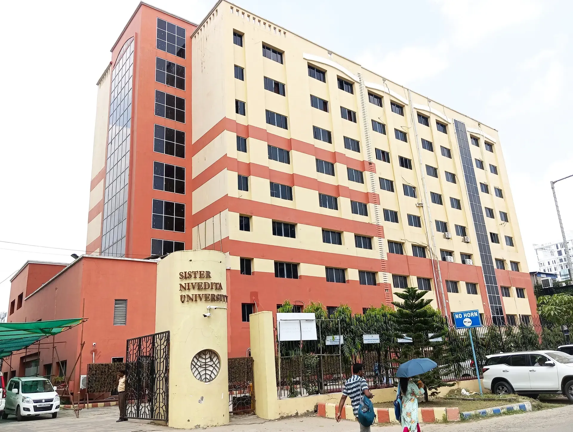 Sister Nivedita University