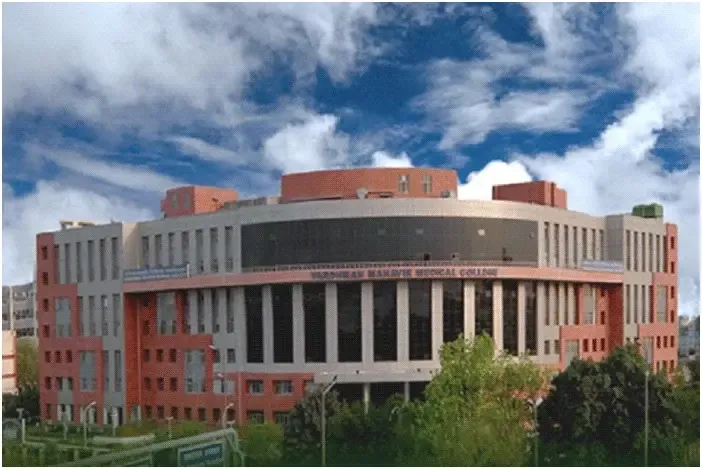 Vardhman Mahavir Medical College  Safdarjung Hospital