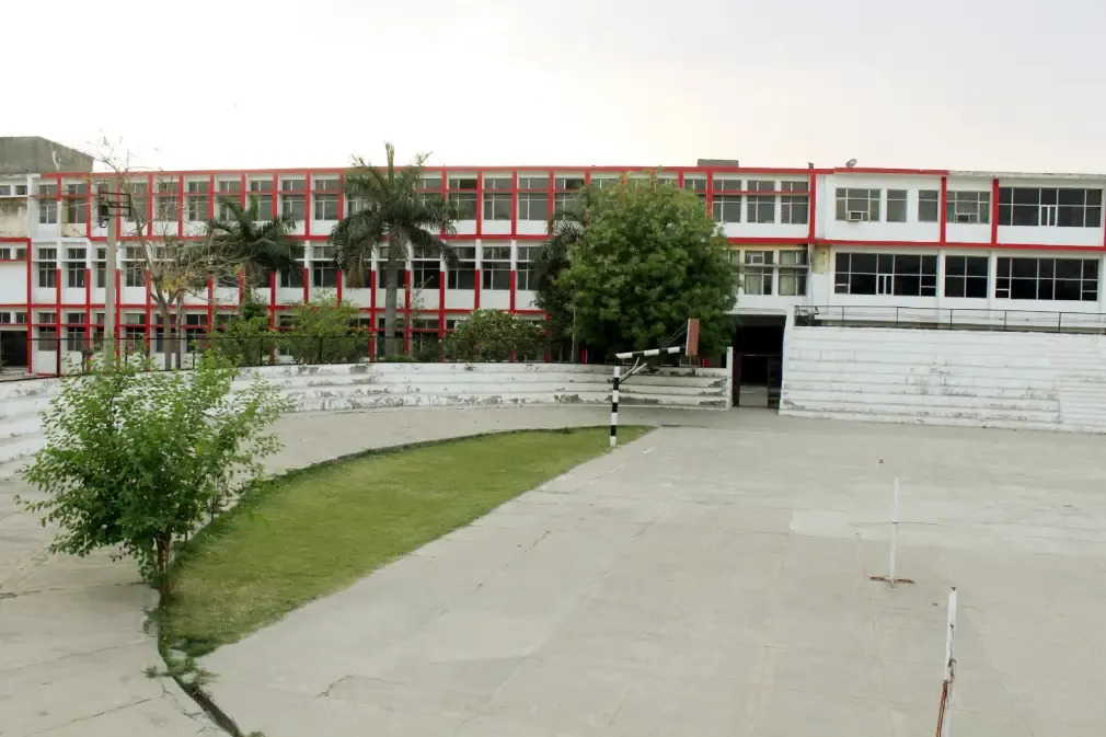 Rattan Institute of Management