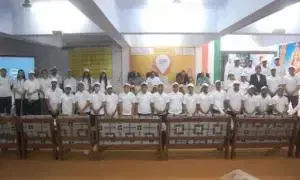 Orientation - Photo 3