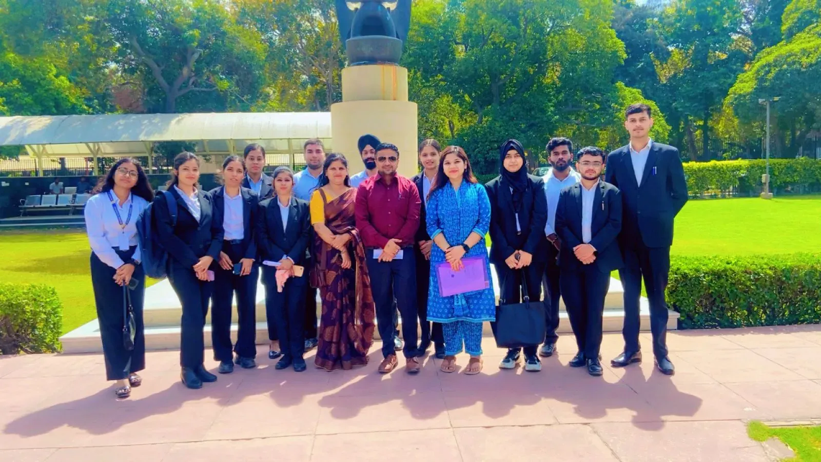 Supreme Court Of India Visit - Photo 2