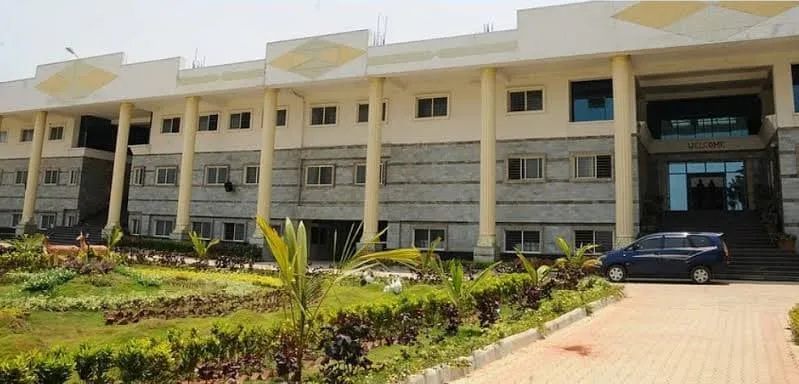 Royal College of Arts Science and Management