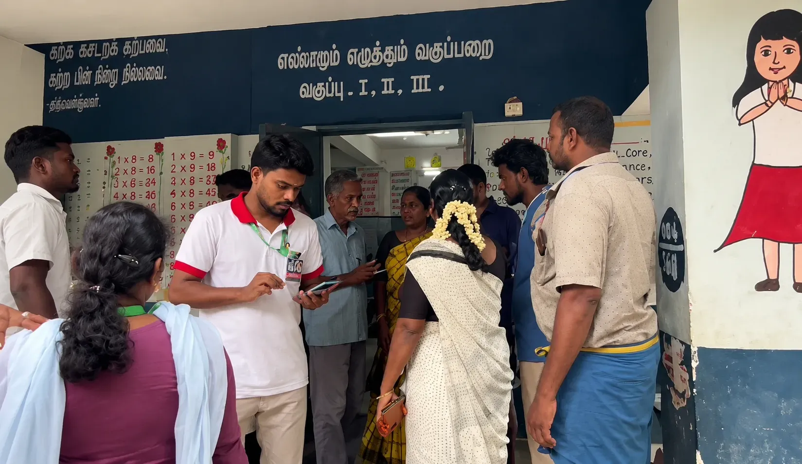 Contaminated Breakfast Sends Dozens of Tamil Nadu Schoolchildren to Hospital  