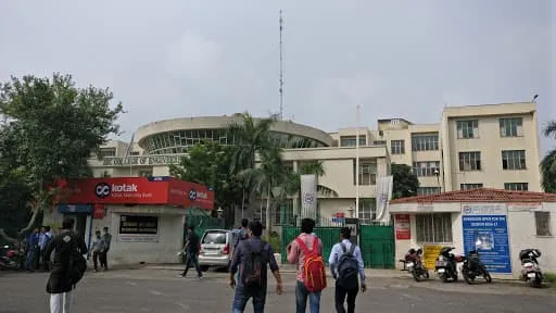 Iec College of Engineering and Technology