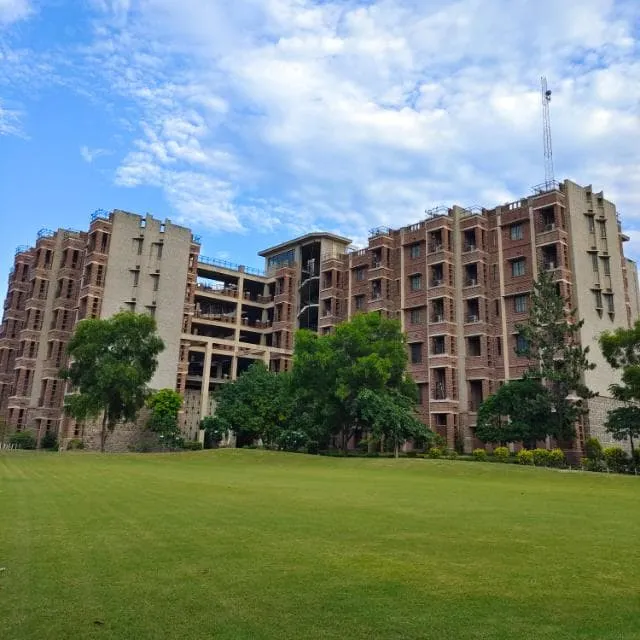 Campus & infrastructure - Photo 7