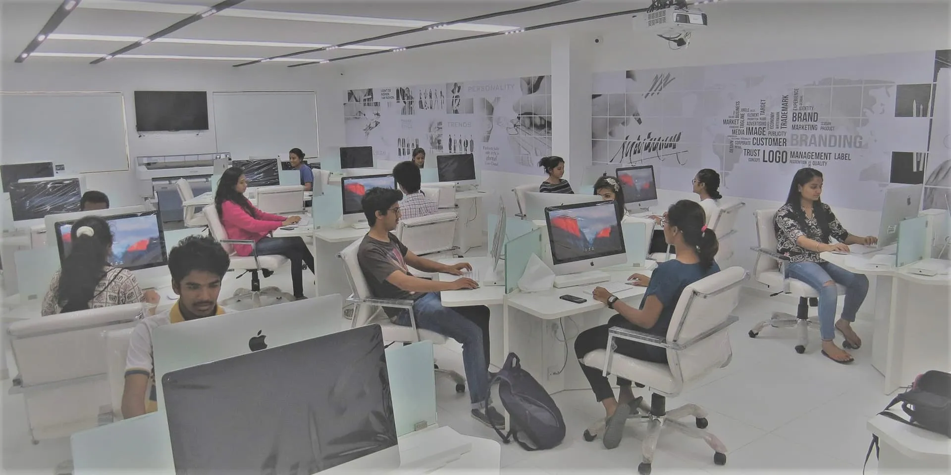Lab, Library & Academic Facilities - Photo 2