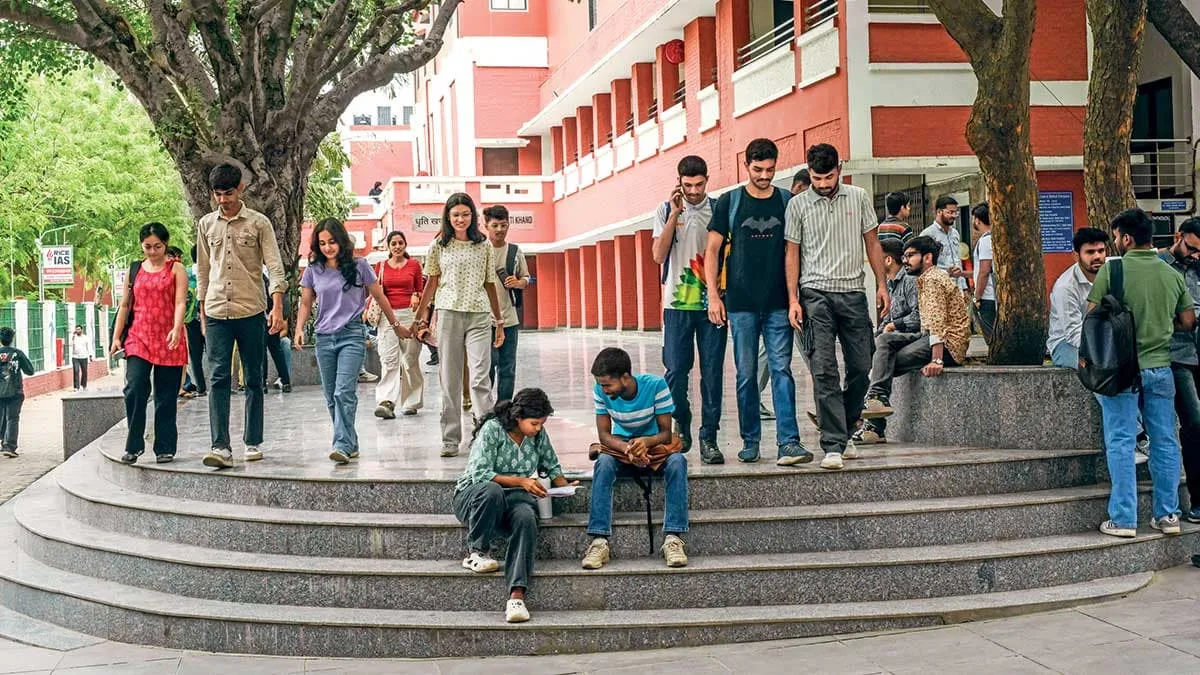 Hansraj College