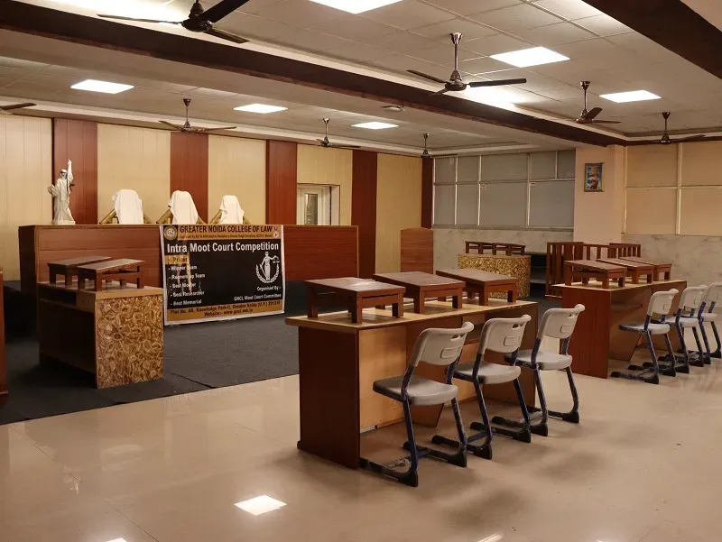 Moot Court - Photo 2