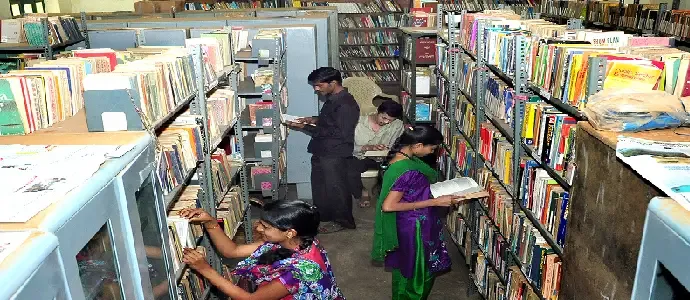 Library - Photo 1