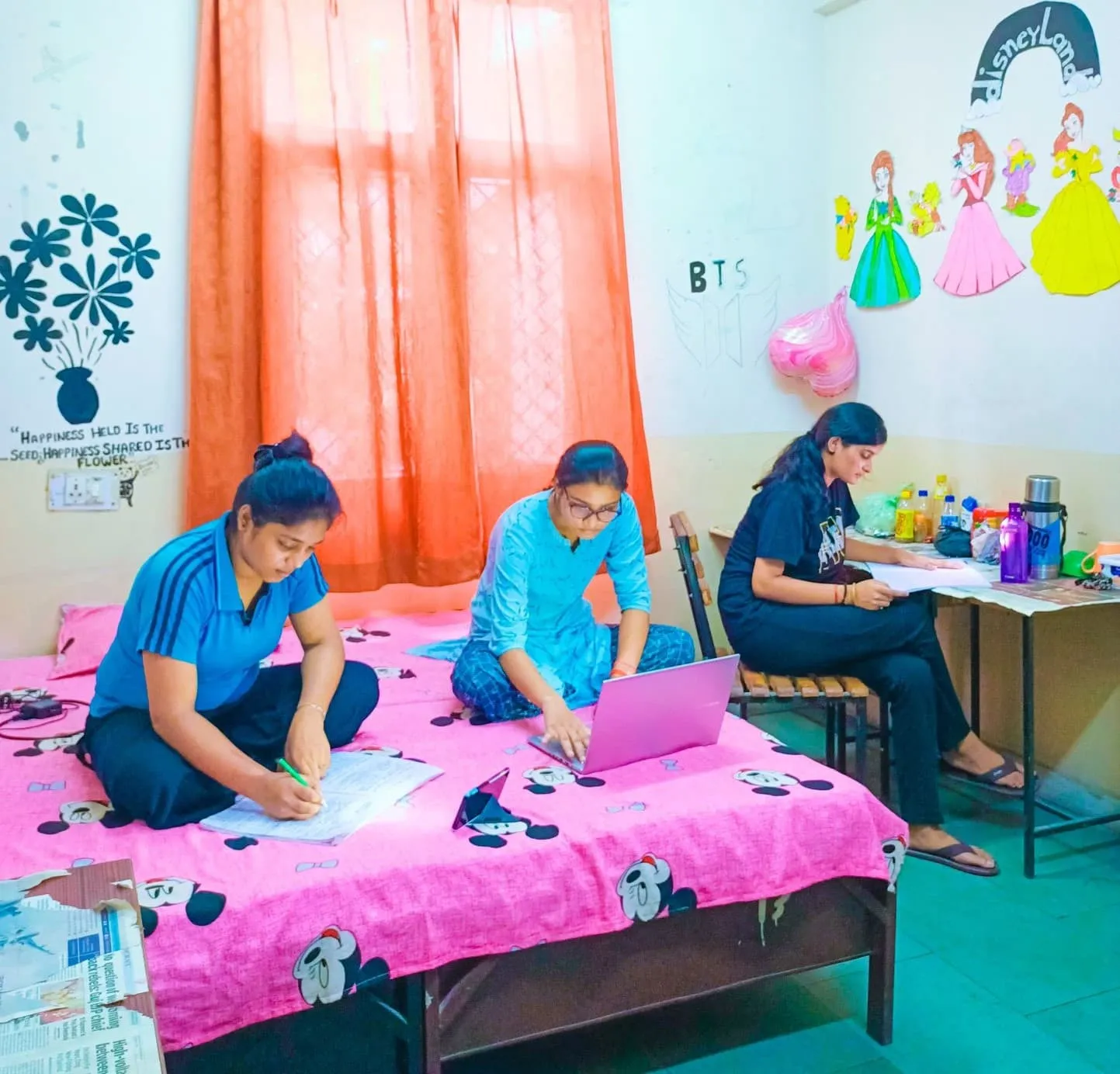 Hostel - Photo 1