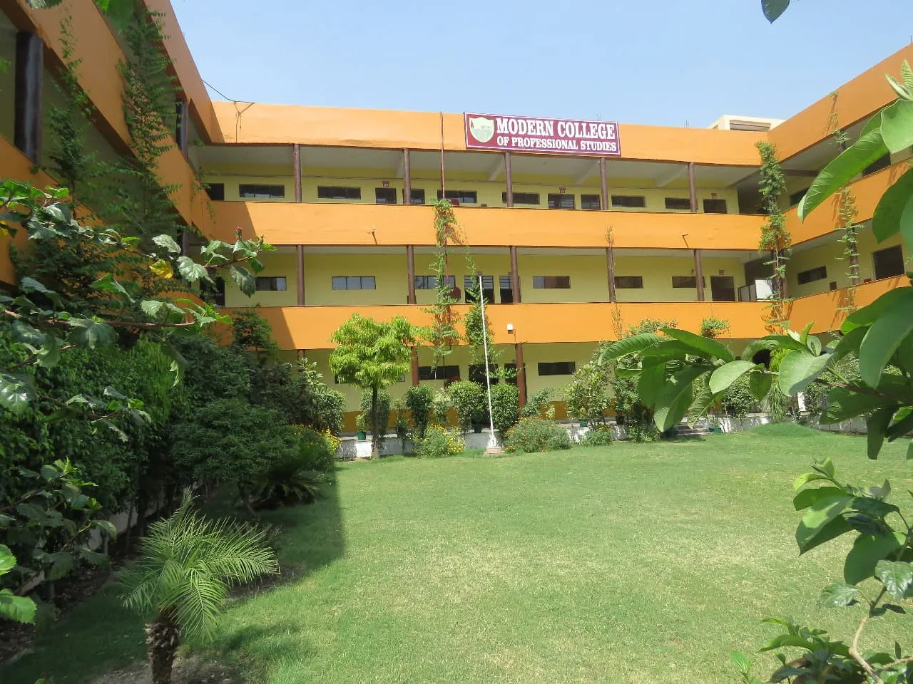 Modern College of Law